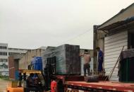 山東淄博候車亭帶夜裝車 工人師傅們辛苦啦！